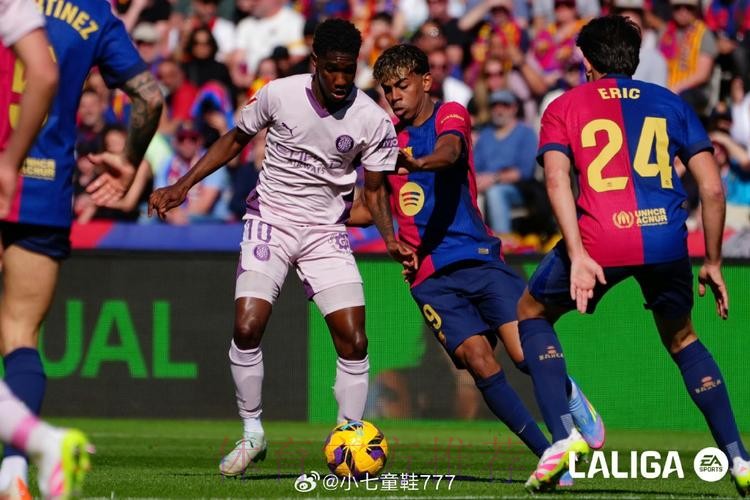 西媒:卢宁收到英超和德甲的报价 但他无意冬窗离开 西媒:卢宁收到英超和德甲的报价 但他无意冬窗离开