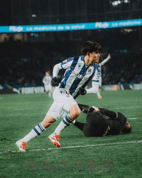 西媒:皇马倾向让久保建英转会离队 他在皇马没位置 西媒:皇马倾向让久保建英转会离队 他在皇马没位置